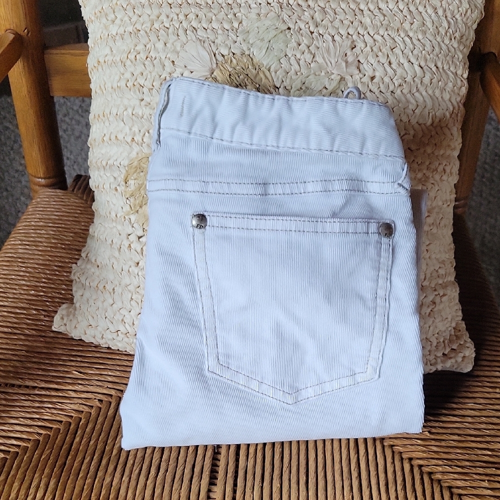 Free People corduroy skinny jeans, size 28